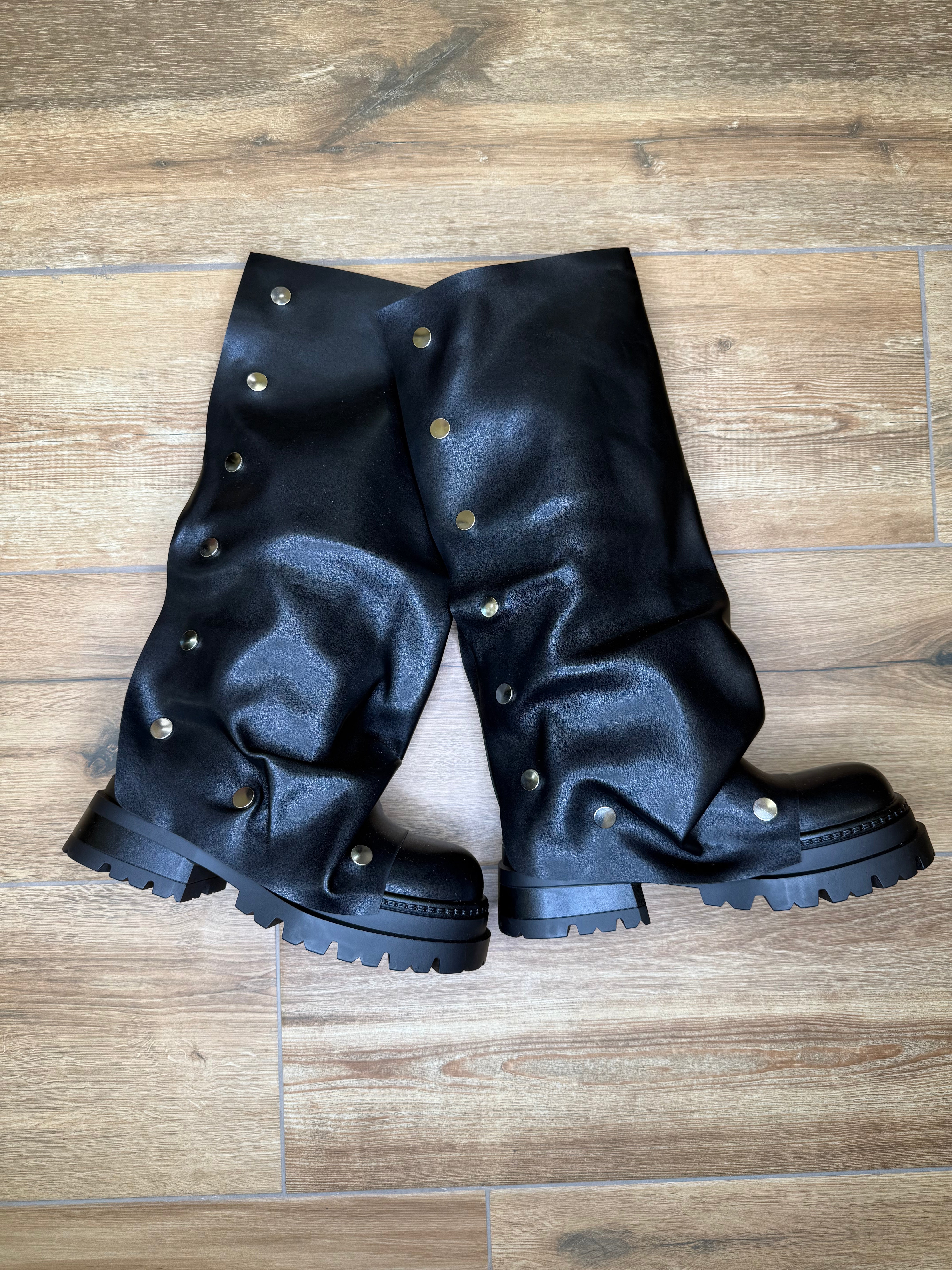 STIVALE MILITARY